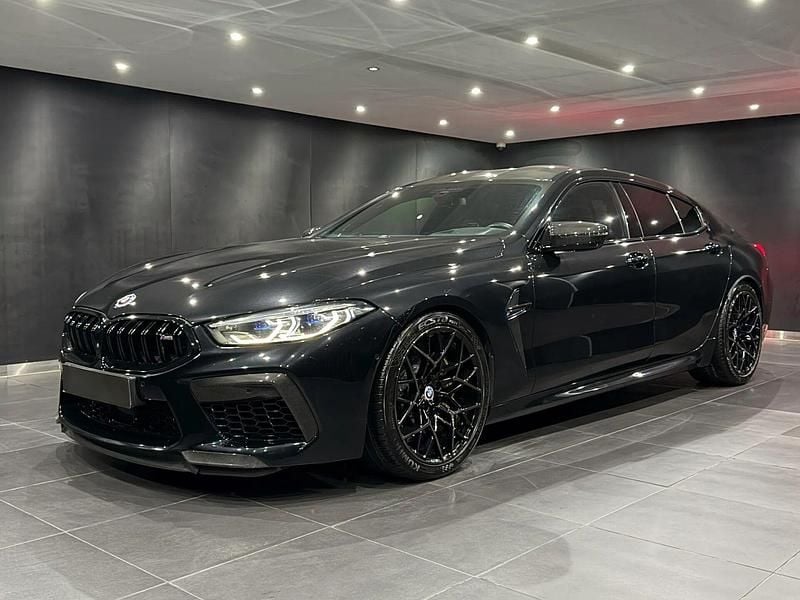 Preto Usado 2019 BMW M8 Competition Edition Coupé | € 139.900 - Imagem 1/4