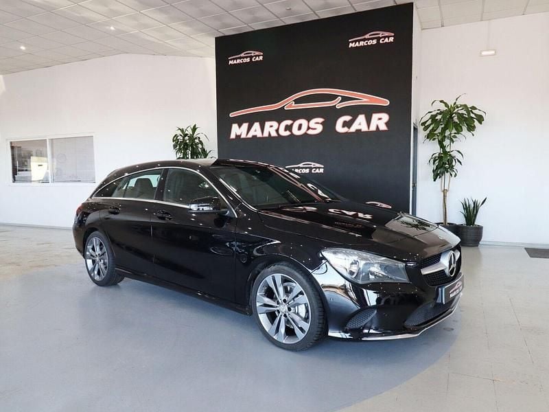Preto Usado 2017 Mercedes CLA180 Shooting Brake Carrinha | € 19.900 (Preço justo) - Imagem 1/4
