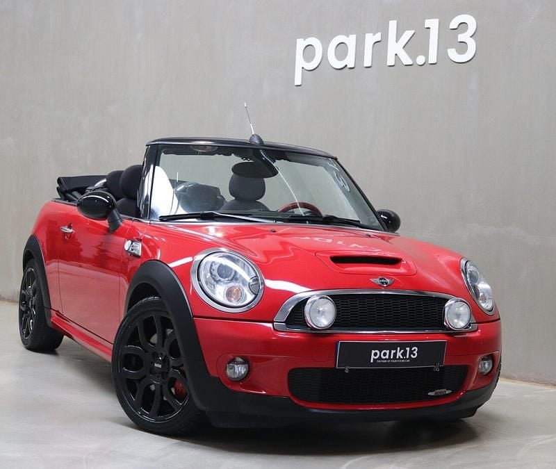 Usado Mini John Cooper Works Cabriolet 211 HP (155 kW) 2009 Vermelho Cabrios