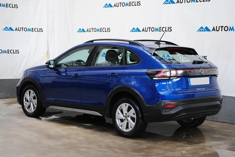 Usado VW Taigo Life 95 HP (69 kW) 2022 Azul SUV