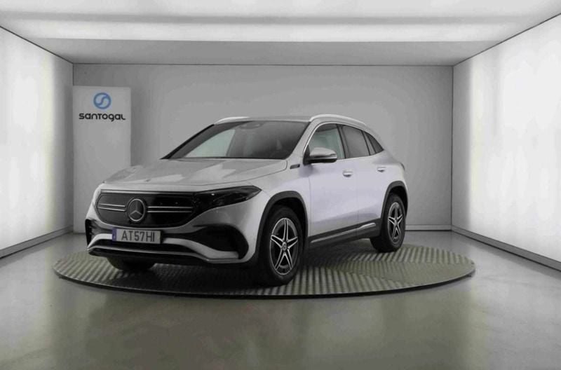 Cinzento Usado 2022 Mercedes EQA250 SUV | € 41.990 (Caro) - Imagem 1/4