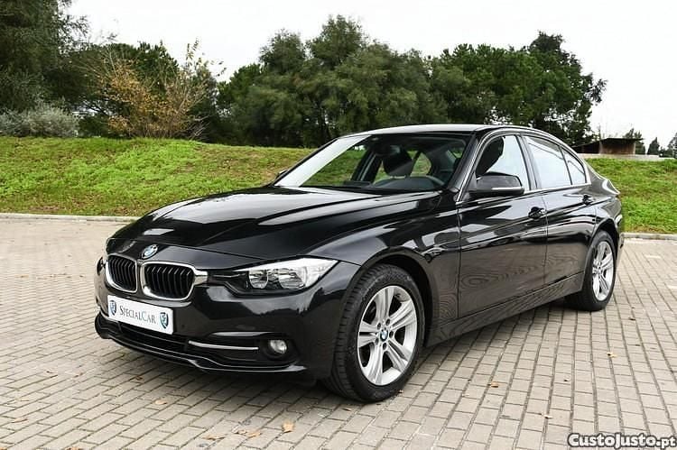 Preto Usado 2016 BMW 320 Sport Line Sedan | € 18.450 (Bom preço) - Imagem 1/1