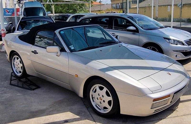 Usado Porsche 944 211 HP (155 kW) 1990 Outra