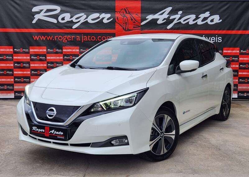 Branco (metalizado) Usado 2018 Nissan Leaf Tekna Citadino | € 17.990 (Caro) - Imagem 1/4