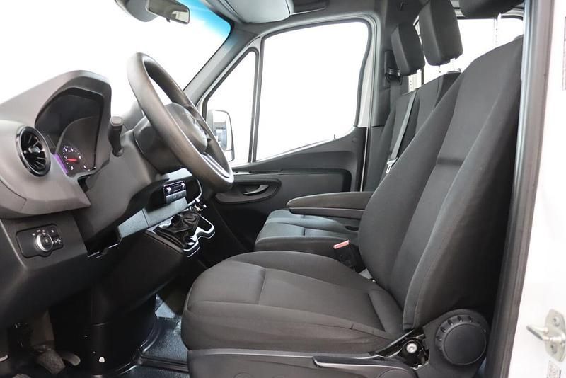 Usado Mercedes Sprinter 143 HP (105 kW) 2020 Branco Van