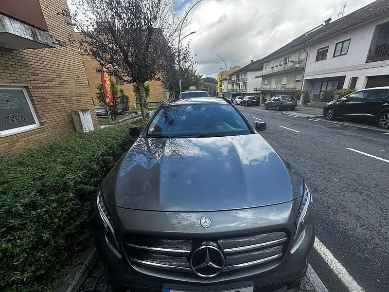 Usado 2014 Mercedes GLA200 SUV | € 19.000 (Preço justo) - Imagem 1/4