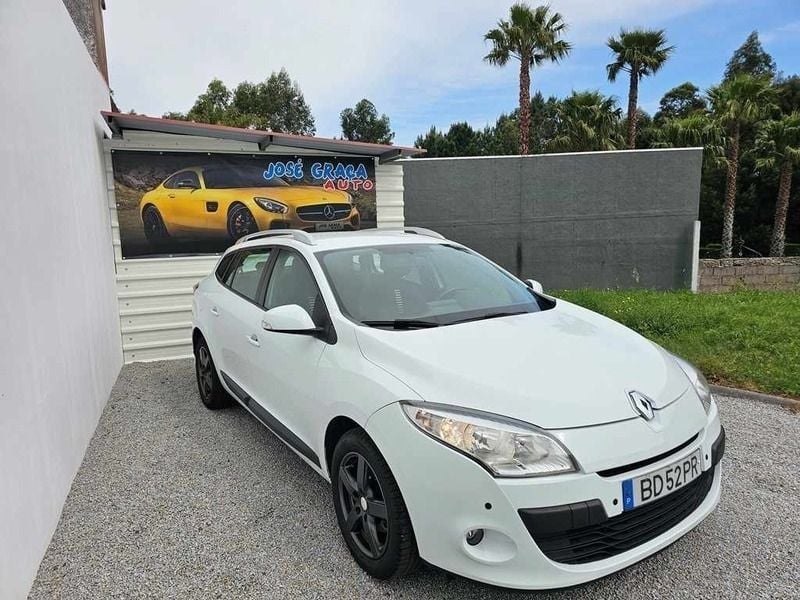 Branco Usado 2012 Renault Mégane III Carrinha | € 6.950 (Bom preço) - Imagem 1/4