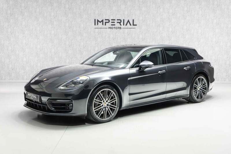 Cinzento Usado 2022 Porsche Panamera Sport Turismo Sedan | € 99.950 (Caro) - Imagem 1/4