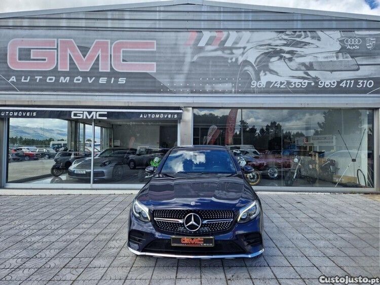 Azul Usado 2018 Mercedes GLC220 AMG SUV | € 46.990 (Caro) - Imagem 1/1