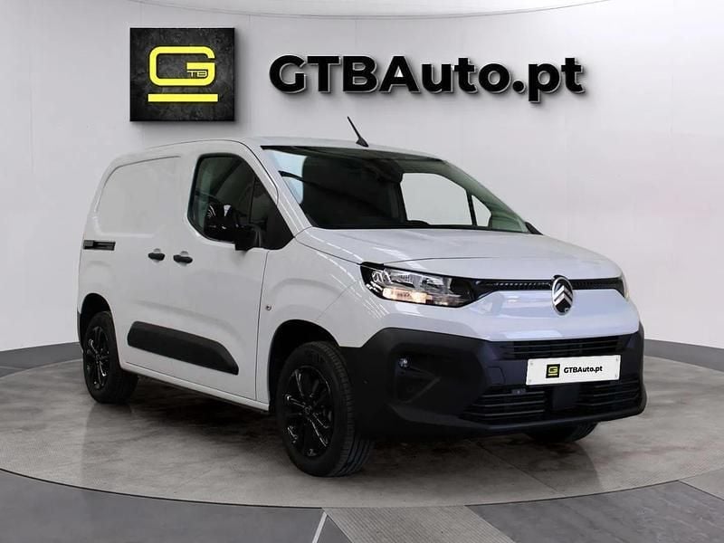 Branco Usado 2024 Citroën Berlingo Monovolume | € 25.499 (Caro) - Imagem 1/4