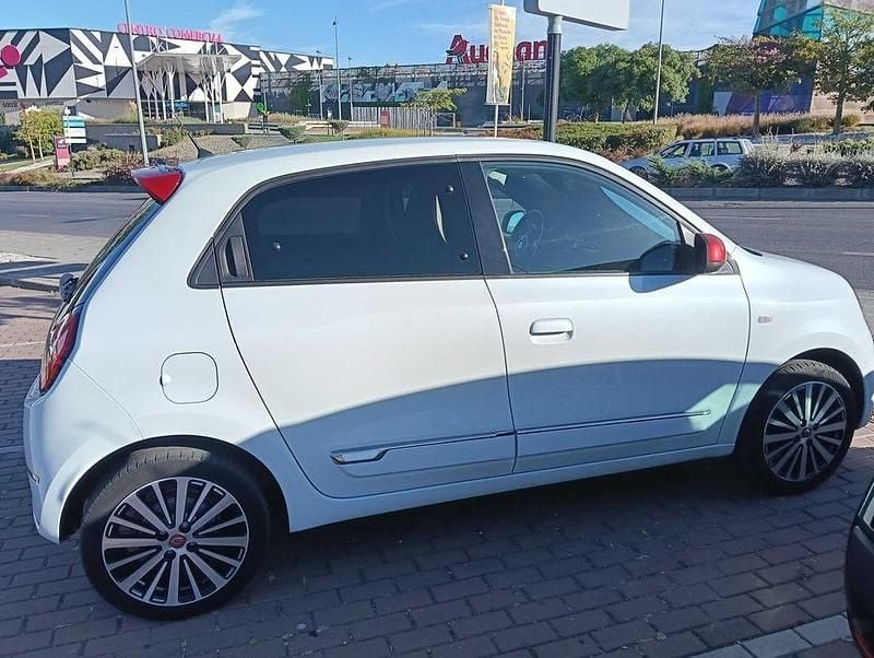 Usado 2019 Renault Twingo Le Coq Sportif Citadino | € 11.900 (Preço justo) - Imagem 1/4