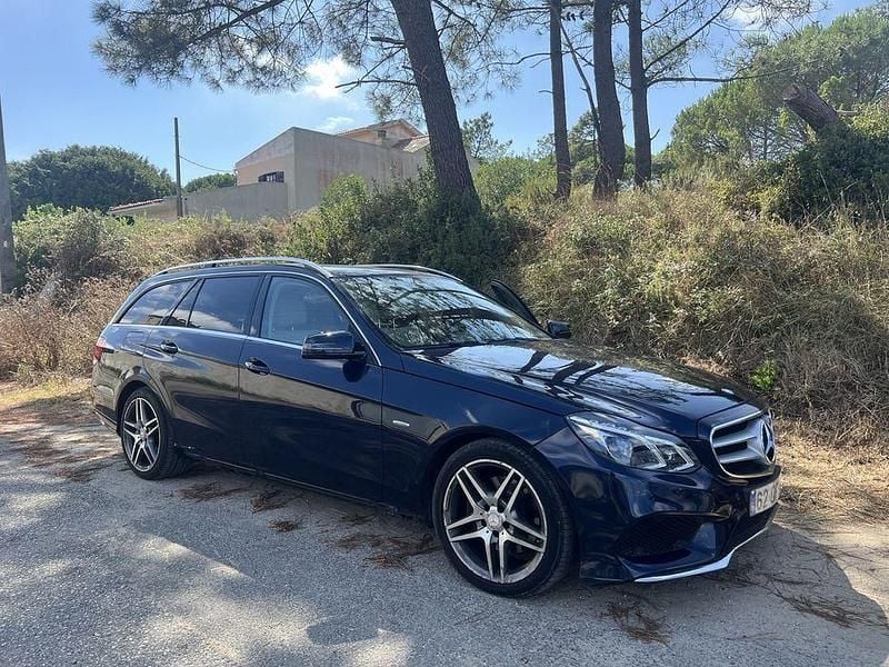 Usado 2015 Mercedes E300 Sedan | € 17.500 (Super Preço) - Imagem 1/4