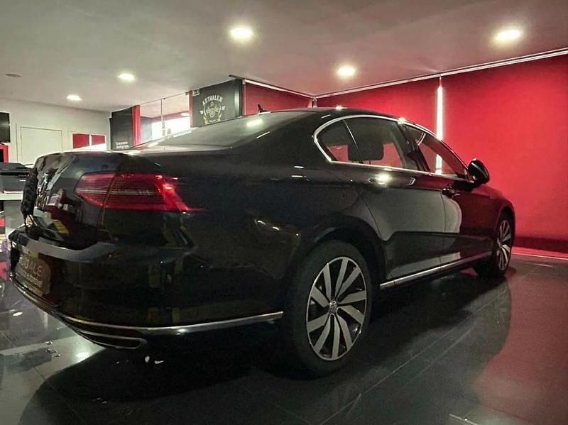 Usado VW Passat GTE 157 HP (115 kW) 2017 Preto Sedan