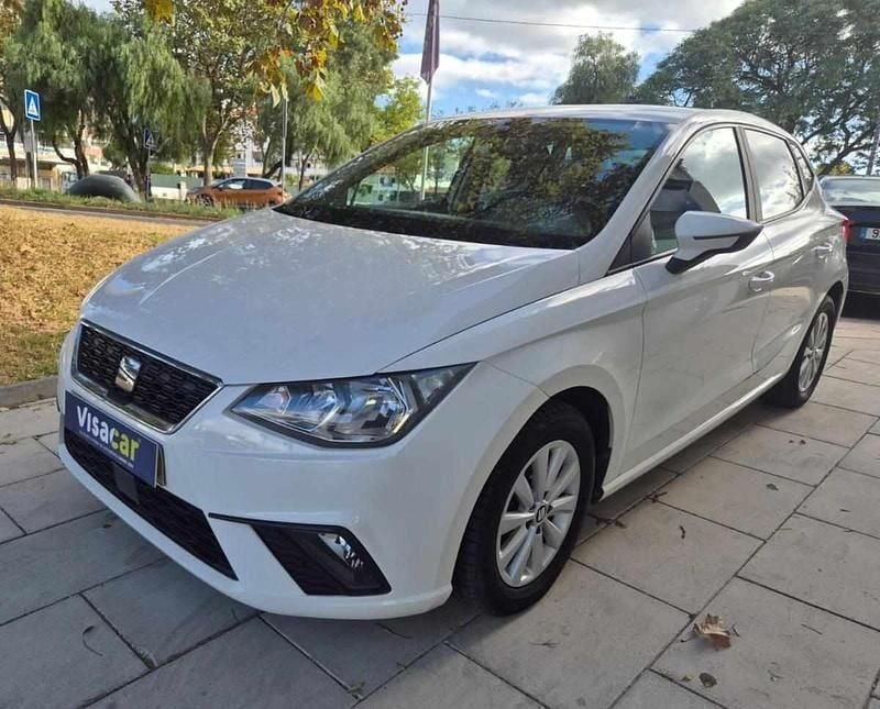 Branco Usado 2019 Seat Ibiza Citadino | € 11.900 (Preço justo) - Imagem 1/4
