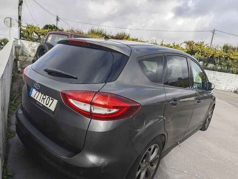 Usado 2015 Ford C-MAX Monovolume | € 11.000 (Preço justo) - Imagem 1/4