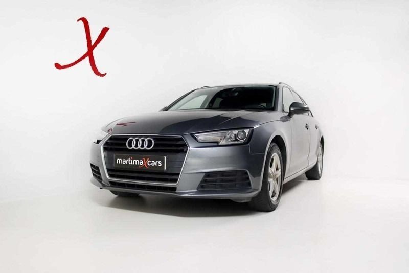 Cinzento Usado 2019 Audi A4 Carrinha | € 22.900 - Imagem 1/4