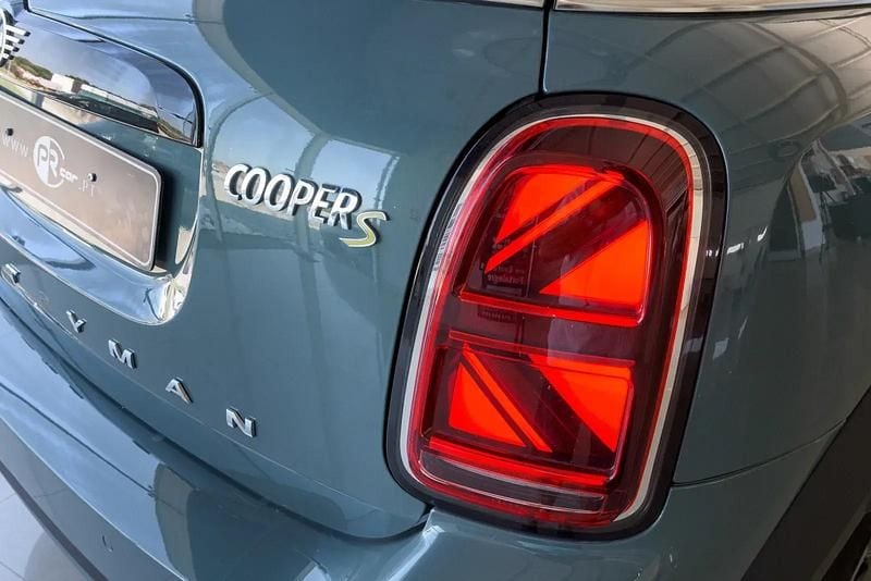 Preto sólido Usado 2011 Mini Cooper Citadino | € 10.800 (Bom preço) - Imagem 1/1