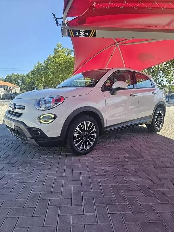 Branco pérola Usado 2019 Fiat 500X Connect SUV | € 15.600 (Preço justo) - Imagem 1/4