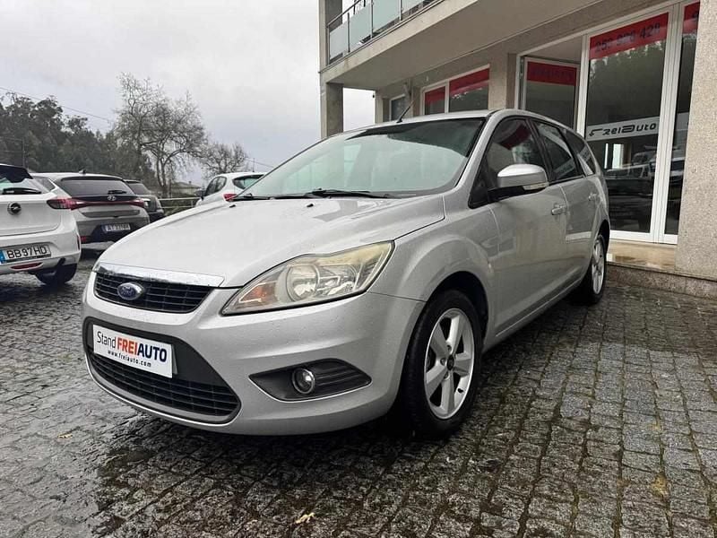 Usado Ford Focus 109 HP (80 kW) 2009 Cinzento