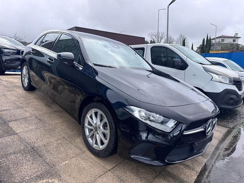 Usado Mercedes A250 218 HP (160 kW) 2022 Preto Sedan