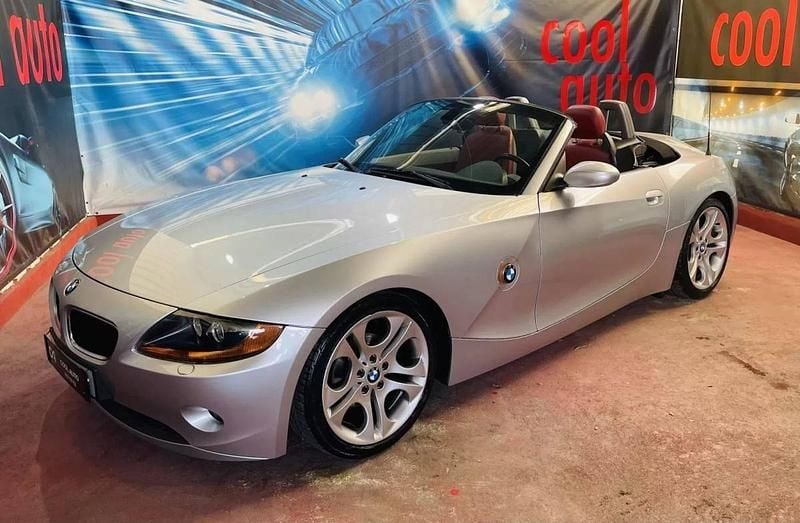 Cinza prata Usado 2003 BMW Z4 Cabrios | € 16.500 (Preço justo) - Imagem 1/4