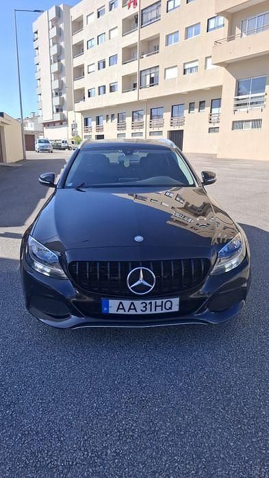Usado 2015 Mercedes C200 Sedan | € 15.000 (Super Preço) - Imagem 1/4