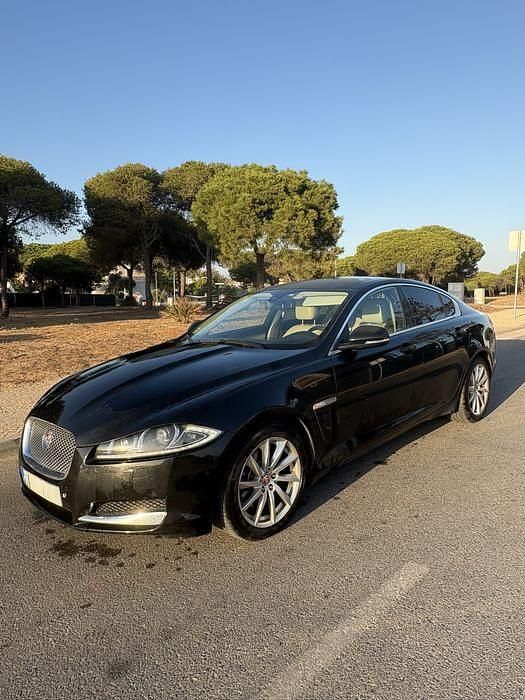 Usado 2014 Jaguar XF Sedan | € 18.000 (Preço justo) - Imagem 1/4