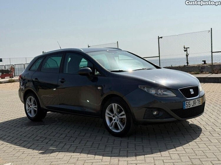 Cinza Usado 2010 Seat Ibiza ST Carrinha | € 6.000 (Preço justo) - Imagem 1/1