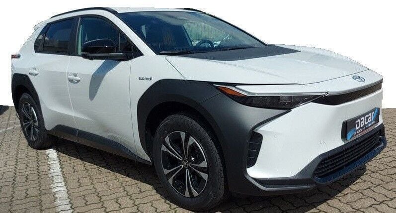 Branco Usado 2024 Toyota bZ4X SUV | € 36.599 - Imagem 1/4