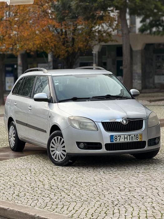 Usado 2009 Skoda Fabia | € 2.000 (Preço justo) - Imagem 1/4