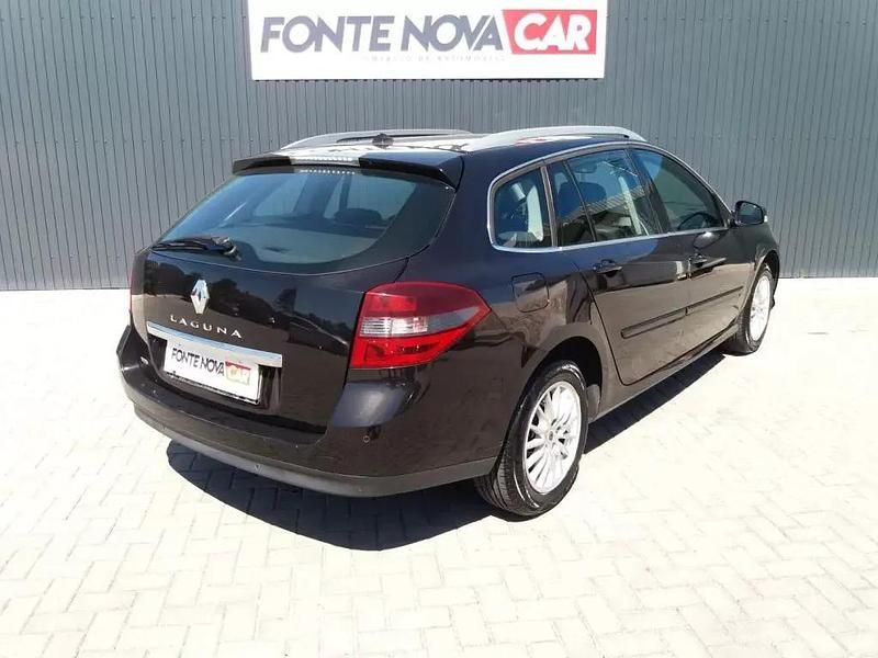Usado Renault Laguna III SE 110 HP (80 kW) 2012 Preto Carrinha