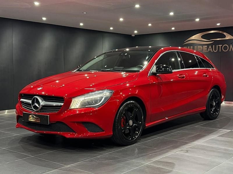 Vermelho Usado 2016 Mercedes CLA180 Shooting Brake Style Carrinha | € 15.990 (Bom preço) - Imagem 1/4