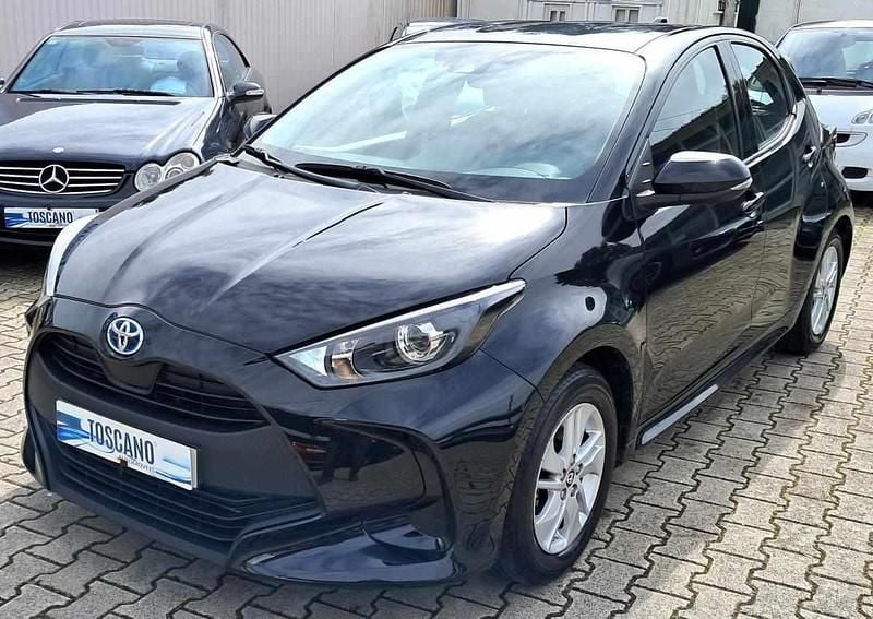 Preto Usado 2022 Toyota Yaris Citadino | € 21.700 (Preço justo) - Imagem 1/4