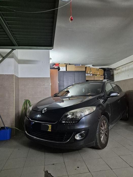 Usado 2013 Renault Mégane III Sedan | € 5.999 - Imagem 1/4