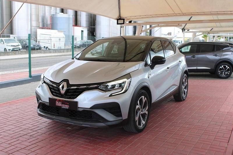 Cinzento Usado 2022 Renault Captur SUV | € 18.900 (Preço elevado) - Imagem 1/4