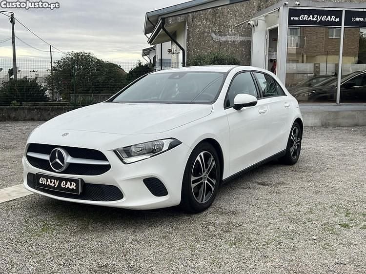 Branco Usado 2019 Mercedes A160 Style Citadino | € 19.250 (Bom preço) - Imagem 1/1