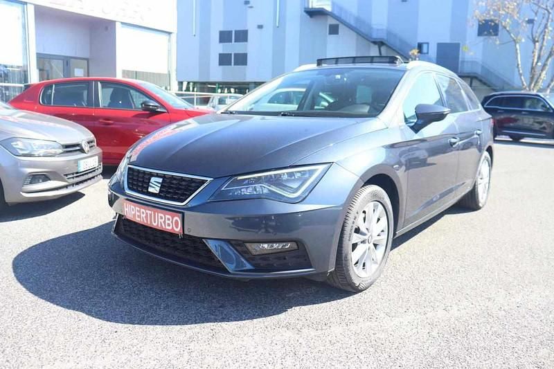 Cinzento Usado 2020 Seat Leon Carrinha | € 15.900 (Preço justo) - Imagem 1/4
