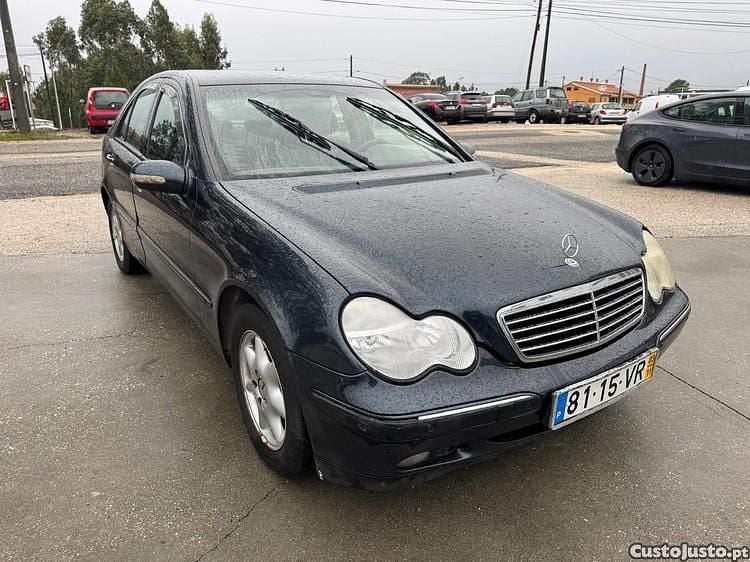 Preto Usado 2003 Mercedes C180 Sedan | € 4.750 - Imagem 1/1