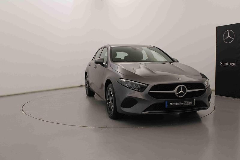 Outro Usado 2024 Mercedes A250 Sedan | € 34.990 (Bom preço) - Imagem 1/4