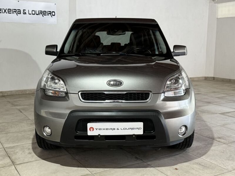 Usado Kia Soul 128 HP (94 kW) 2010 Cinza SUV