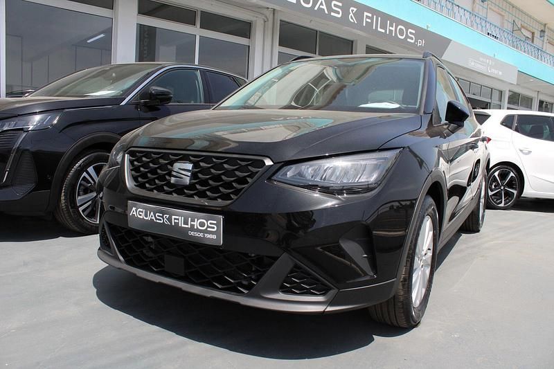 Preto Usado 2024 Seat Arona Style SUV | € 19.990 (Preço justo) - Imagem 1/4