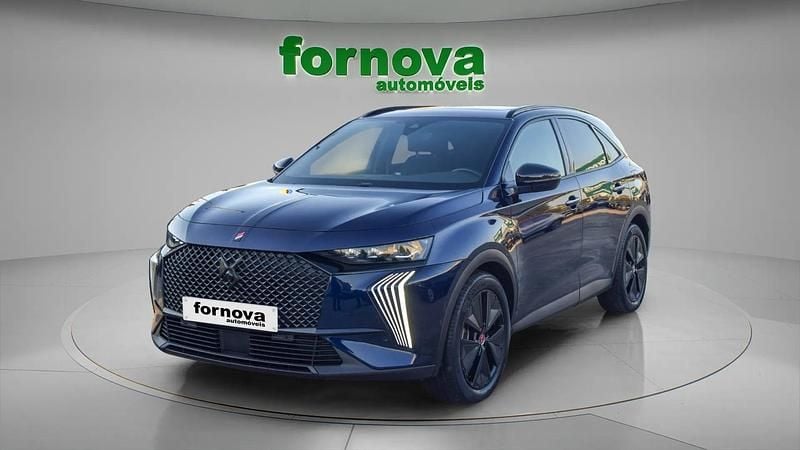 Azul Usado 2023 DS Automobiles DS7 Crossback Performance Line Plus SUV | € 42.900 - Imagem 1/4