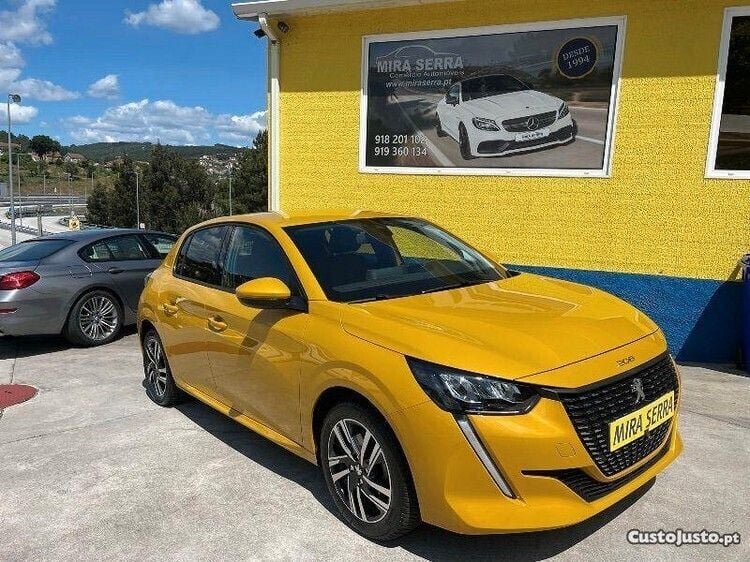 Amarelo Usado 2021 Peugeot 208 Allure Citadino | € 18.750 (Caro) - Imagem 1/1