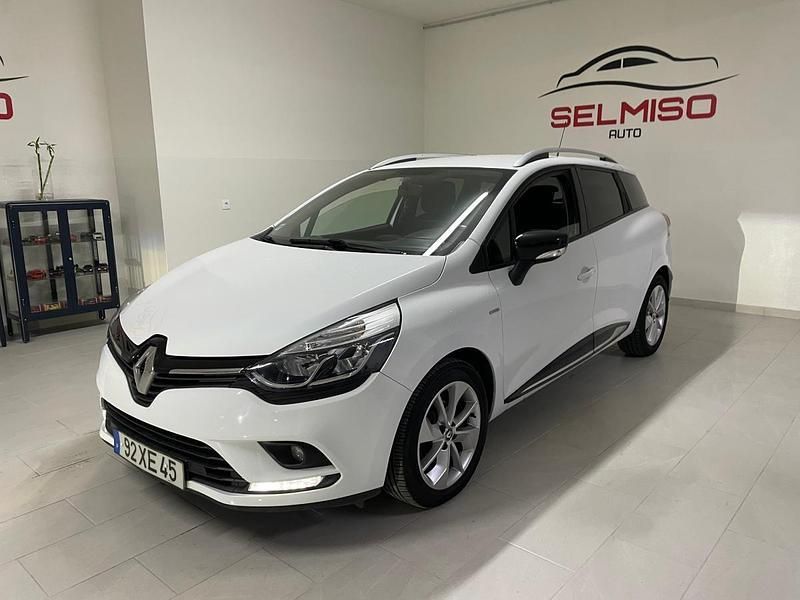 Branco Usado 2016 Renault Clio IV Carrinha | € 10.950 (Preço elevado) - Imagem 1/4