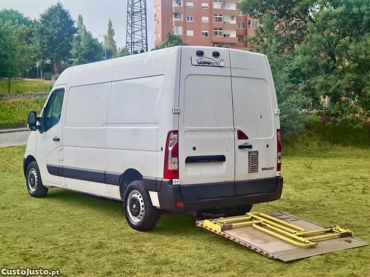 Branco Usado 2016 Renault Master Van | € 14.900 (Bom preço) - Imagem 1/1