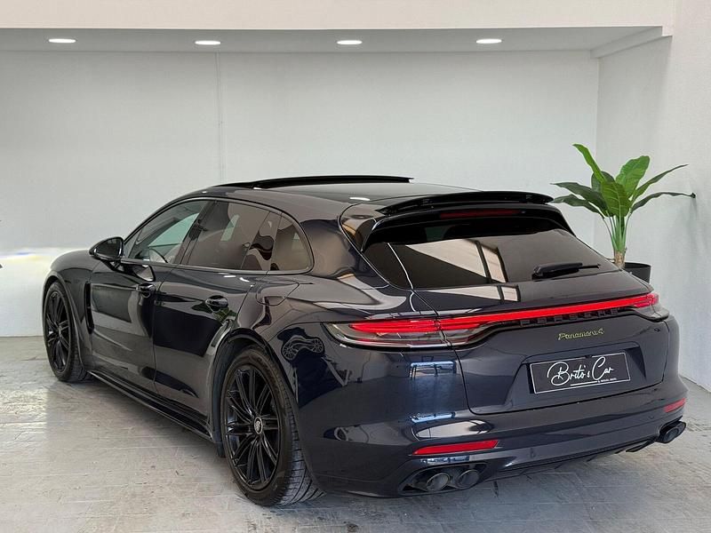 Usado Porsche Panamera 462 HP (339 kW) 2021 Azul Carrinha