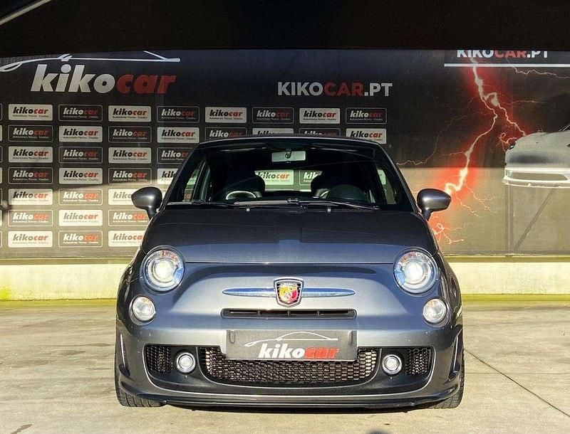 Usado Abarth 500 135 HP (99 kW) 2012 Cinzento