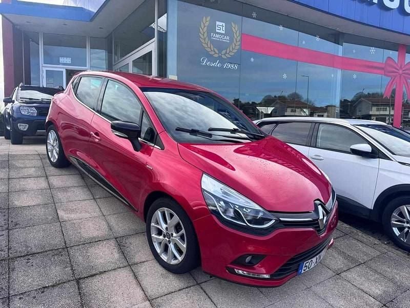 Vermelho Usado 2019 Renault Clio IV LIMITED | € 10.980 (Bom preço) - Imagem 1/4