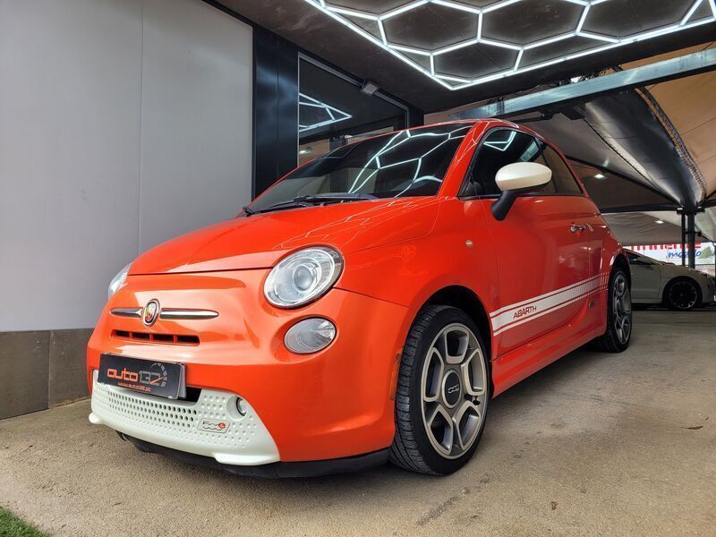 Usado Fiat 500e Abarth 81 kW (111 HP) 2014 Outra Citadino