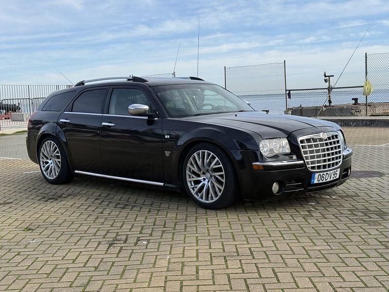 Preto Usado 2007 Chrysler 300C Carrinha | € 12.900 - Imagem 1/4